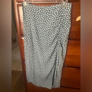 Abercrombie midi skirt size Small, blue with white polka dots